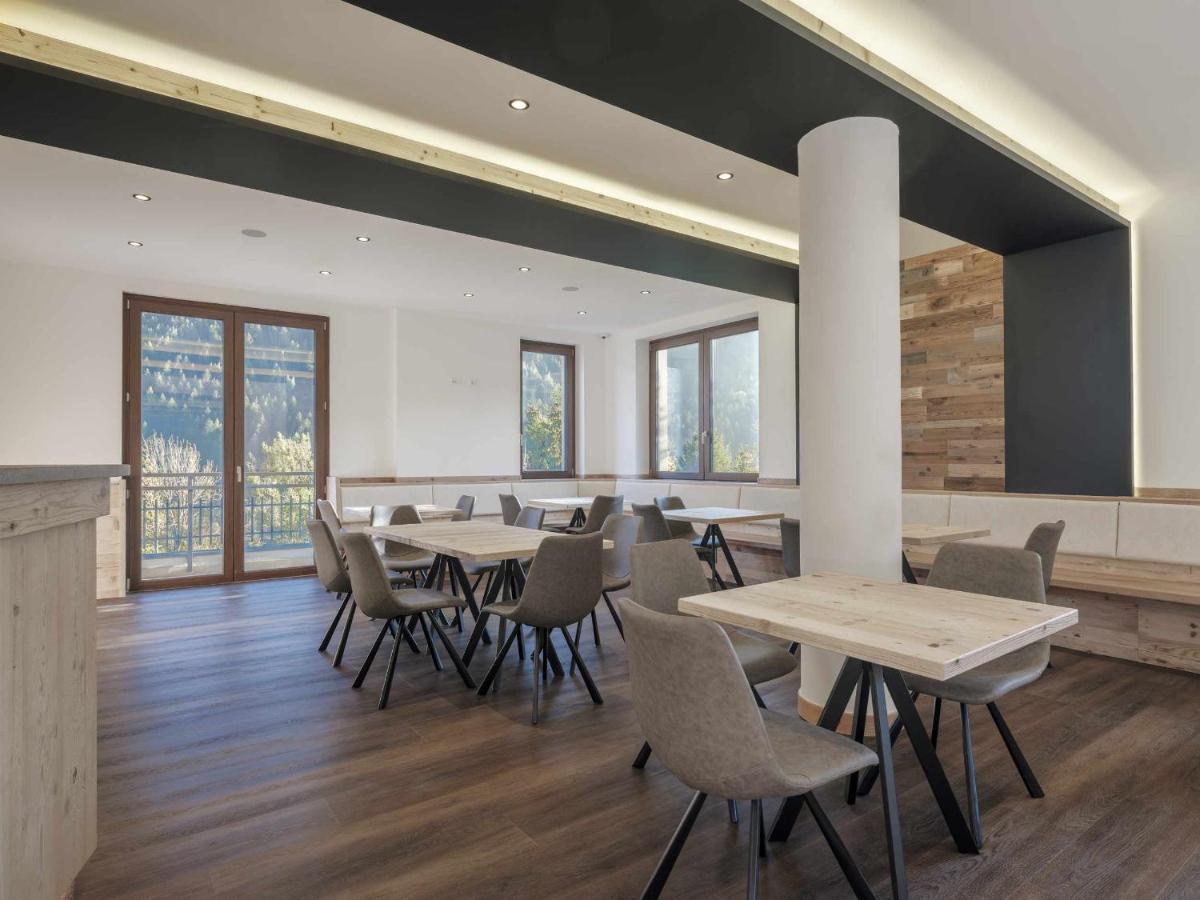 Hotel Garni Alta Valle Vione Bagian luar foto