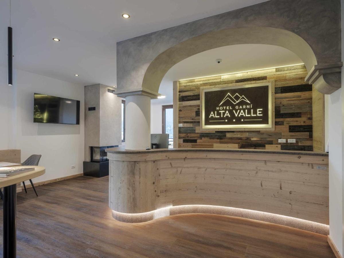 Hotel Garni Alta Valle Vione Bagian luar foto