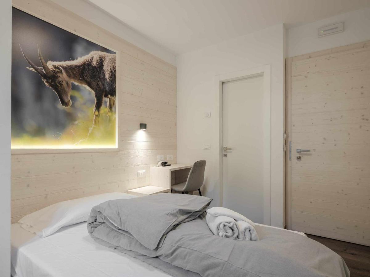 Hotel Garni Alta Valle Vione Ruang foto