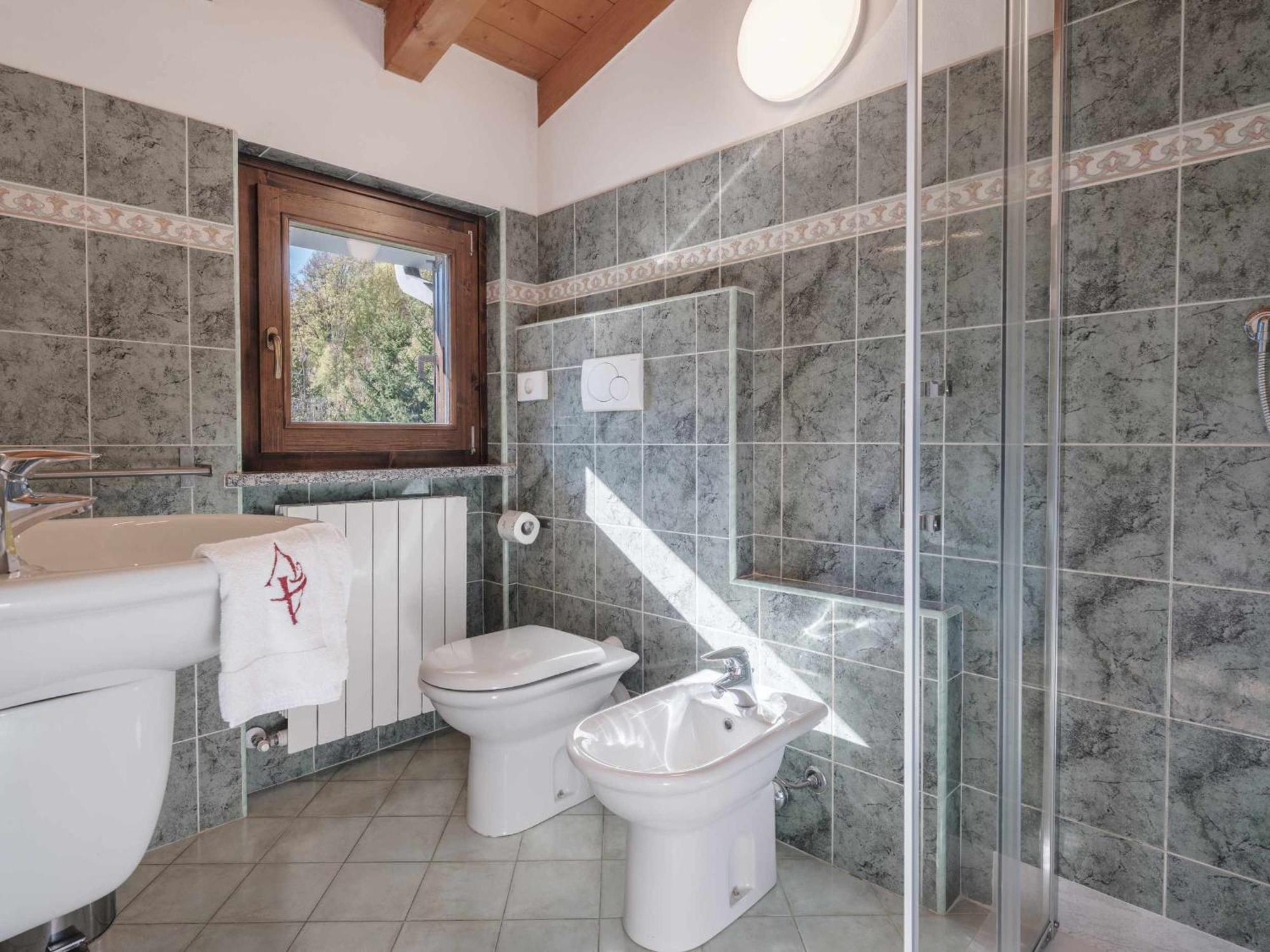 Hotel Garni Alta Valle Vione Ruang foto